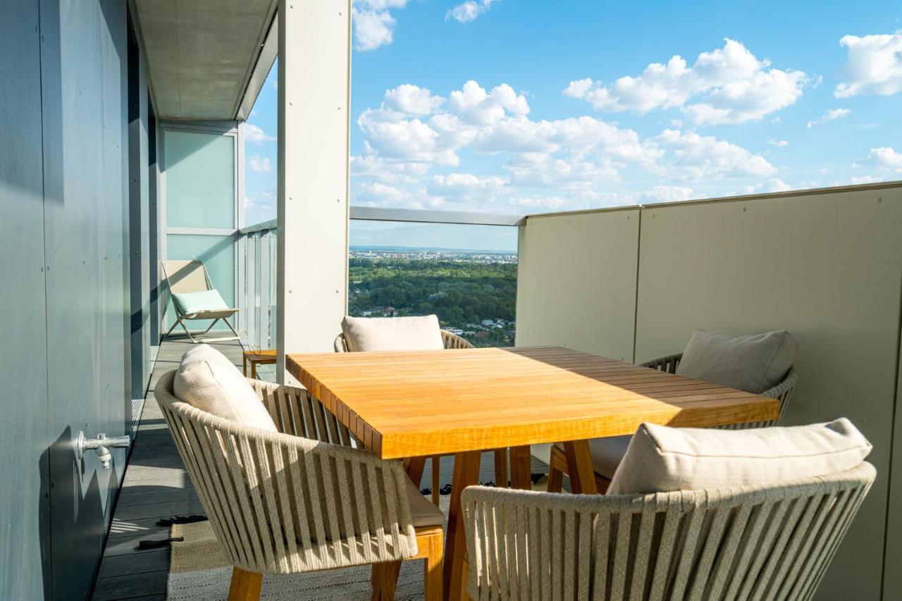 Residence, Marina Tower - Danube Aparthotel Wenen