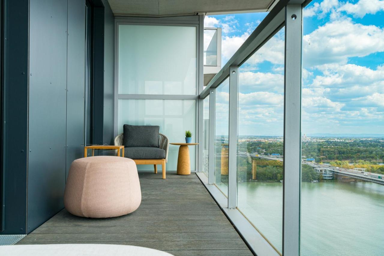 Residence, Marina Tower - Danube Aparthotel Wenen