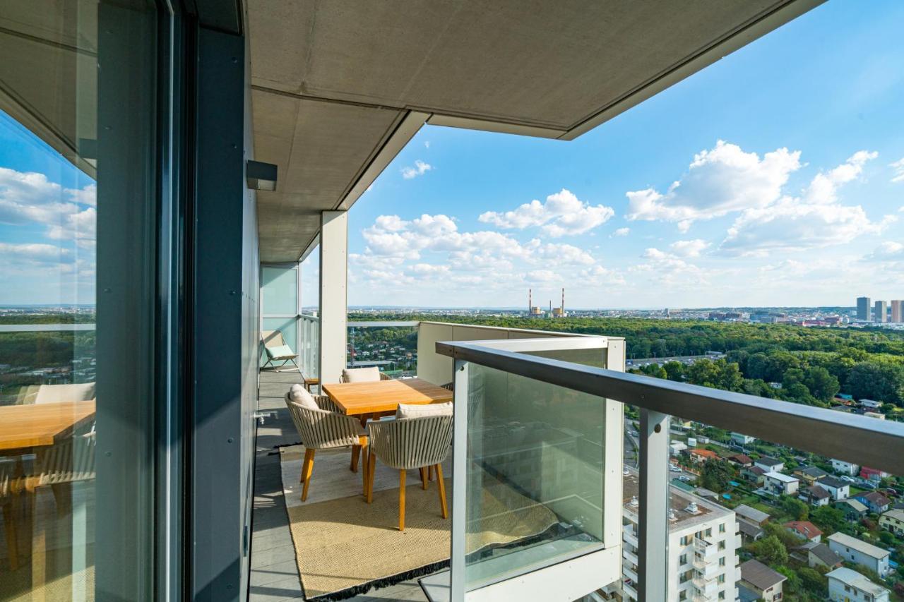Residence, Marina Tower - Danube Aparthotel Wenen